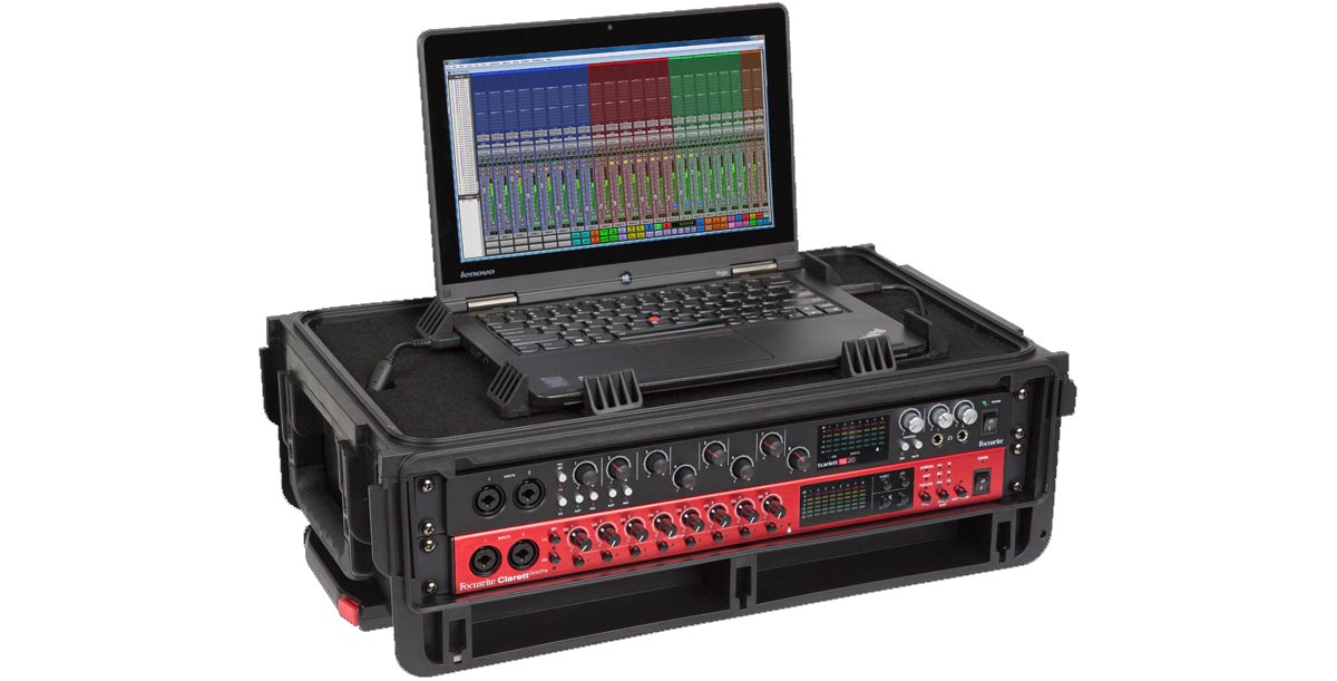 Injection Molded 2U Studio Flyer Rack Case